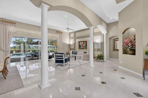 8064 Desmond Drive, Boynton Beach FL - photo 13 of 101