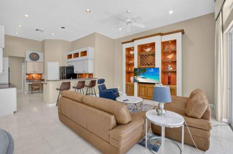 8064 Desmond Drive, Boynton Beach FL - photo 22 of 101