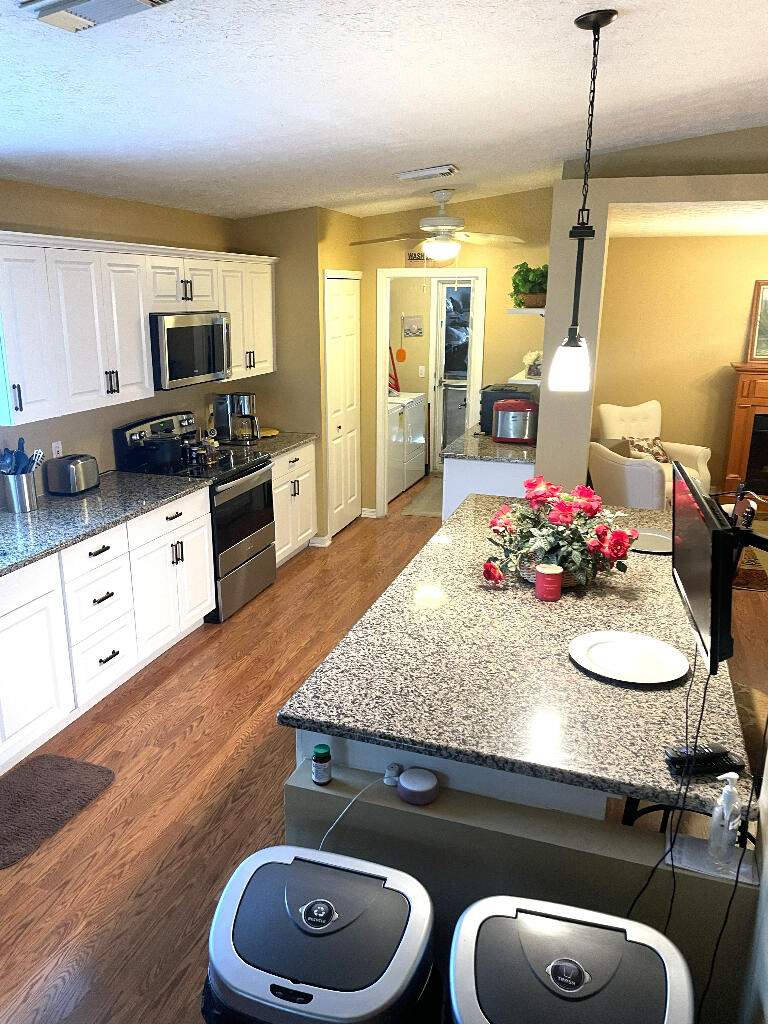 3 bedroom Single Family Residence at 6794 Picante Circle, Spanish Lakes Fairways NE Phase, Fort Pierce — photo 4