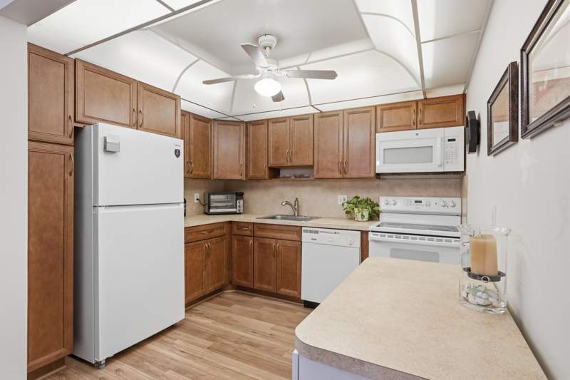 1 bedroom Condominium at 108 Greenbrier C, Greenbrier Condo, West Palm Beach — photo 2