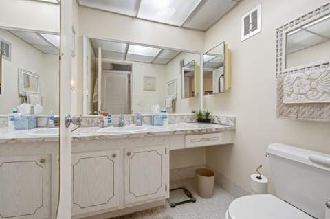 108 Greenbrier C, West Palm Beach FL - photo 7 of 33