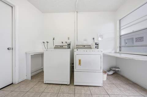 108 Greenbrier C, West Palm Beach FL - photo 18 of 33