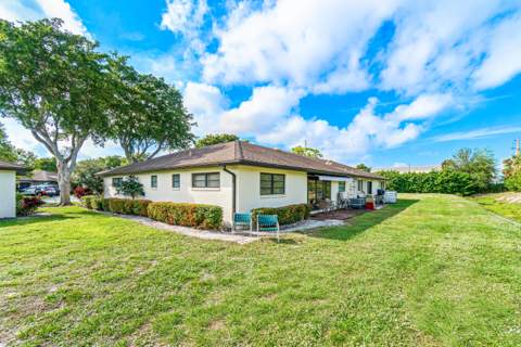 4863 Hawkwood Road #B, Boynton Beach FL - photo 14 of 16
