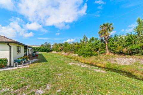 4863 Hawkwood Road #B, Boynton Beach FL - photo 15 of 16