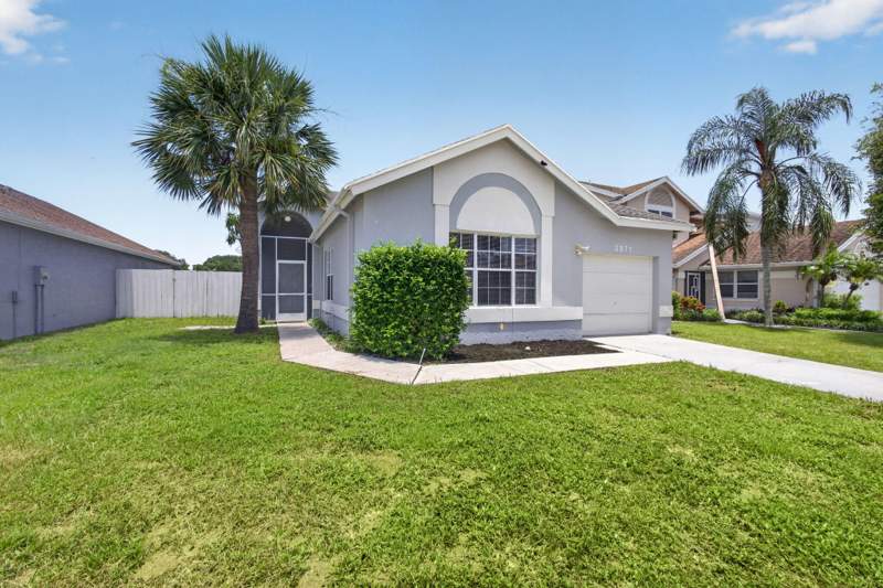 3 bedroom Single Family Residence at 3871 Circle Lake Drive, Palm Club West Village 2, West Palm Beach — photo 5