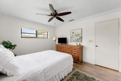 4863 Hawkwood Road #B, Boynton Beach FL - photo 11 of 16