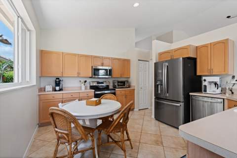 1618 SE Shelburnie Way, Port St. Lucie FL - photo 24 of 58