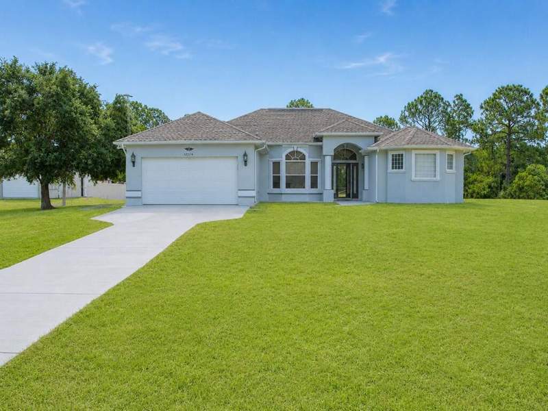 3 bedroom Single Family Residence at 12274 Golden Eagle Street, Treasure Coast Airpark, Port St. Lucie — photo 3