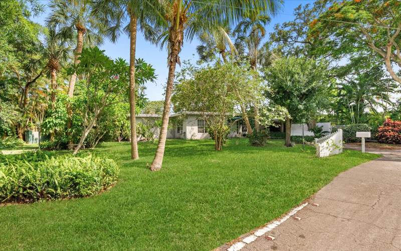 3 bedroom Single Family Residence at 330 NW 32nd Court, Sleepy River Acres Add, Oakland Park — photo 2