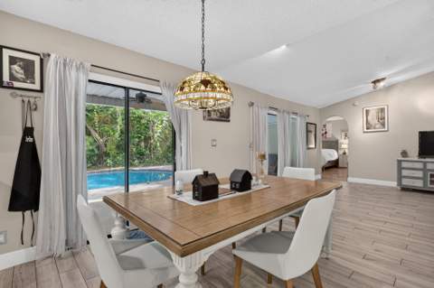 10873 NW 10th Place, Coral Springs FL - photo 18 of 51