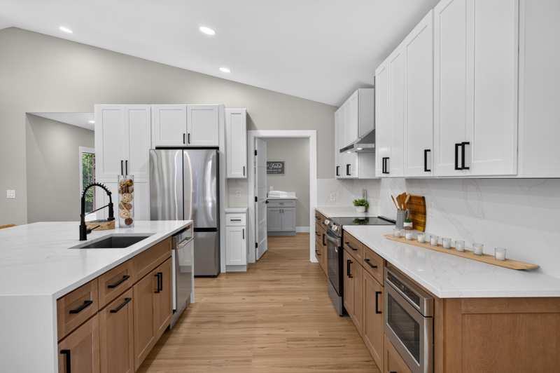 5 bedroom Single Family Residence at 4101 SW Bimini Circle, Mid-Rivers Yacht And Country Club (Aka Evergreen C, Palm City — photo 1