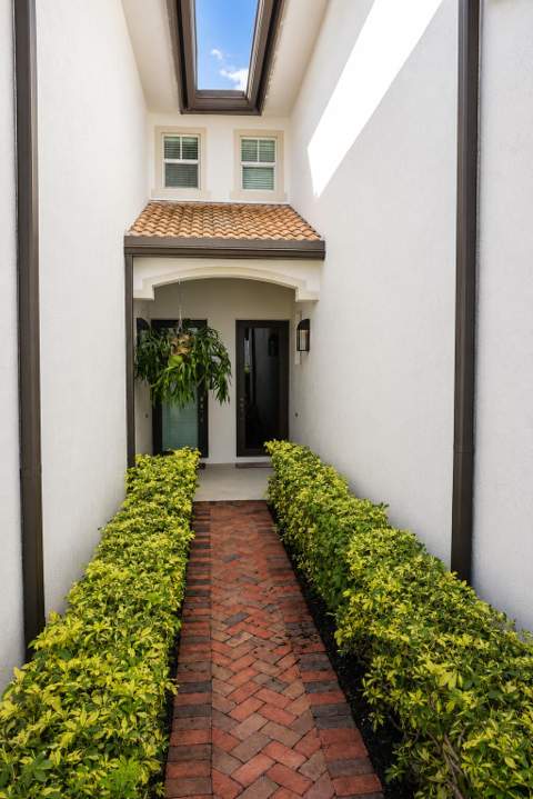 1365 SE 3rd Avenue, Pompano Beach FL - photo 16 of 21