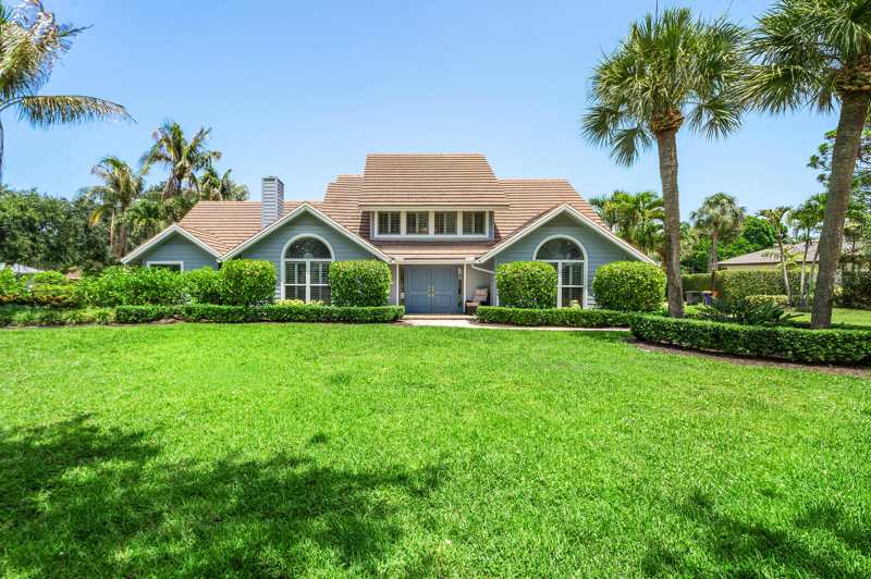 4 bedroom Single Family Residence at 18770 SE River Ridge Road, River Ridge (Tequesta), Jupiter — photo 1