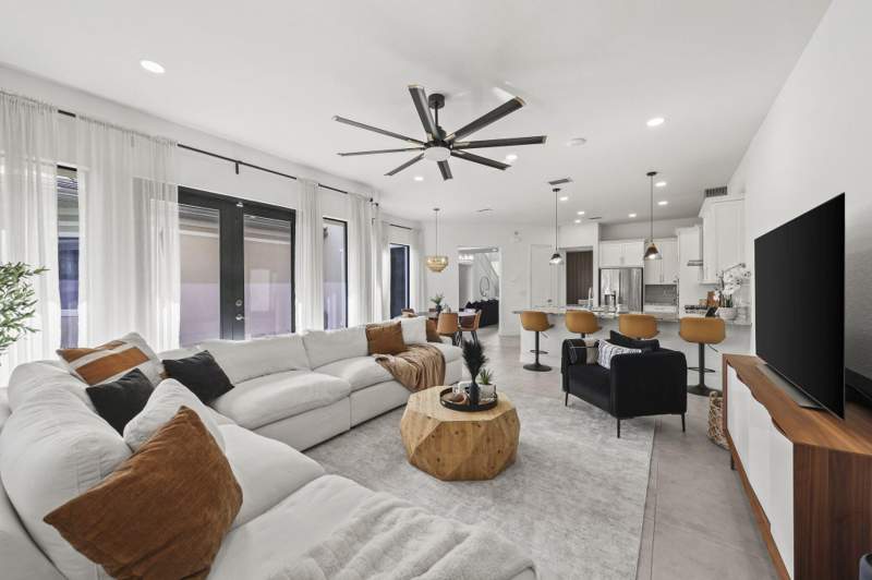6 bedroom Single Family Residence at 10432 N Lago Vista Circle, Triple H Ranch Plat, Parkland — photo 4