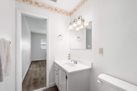 2915 Crosley Drive #G, West Palm Beach FL - photo 11 of 17