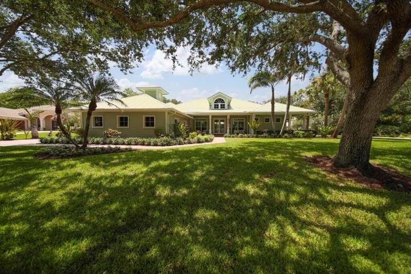 3 bedroom Single Family Residence at 98 SW Cassine Court, Windstone, Harbour Bluff, Rivers End, Palm City — photo 1