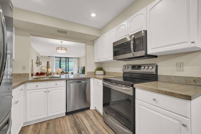 1850 Homewood Boulevard #108