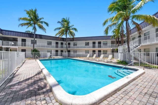 1470 N Dixie Highway #43