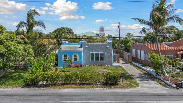 120 NW 4th Avenue home for sale in Boynton Hills