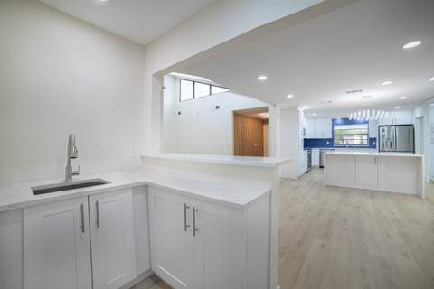 8008 Eastlake Drive, Boca Raton FL - photo 23 of 53
