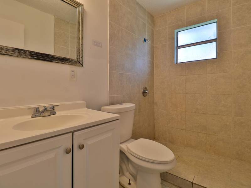 3 bedroom Single Family Residence at 3024 W Dixie Boulevard, San Lucie Plaza Subdivision Unit 1, Fort Pierce — photo 3