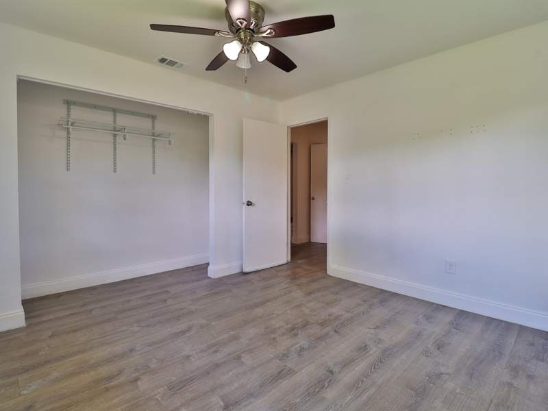 3 bedroom Single Family Residence at 3024 W Dixie Boulevard, San Lucie Plaza Subdivision Unit 1, Fort Pierce — photo 4