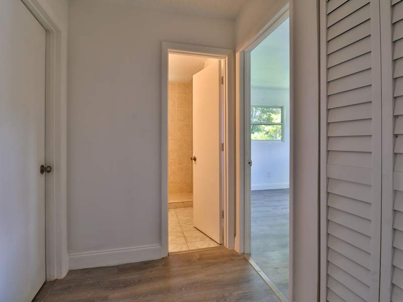 3 bedroom Single Family Residence at 3024 W Dixie Boulevard, San Lucie Plaza Subdivision Unit 1, Fort Pierce — photo 5