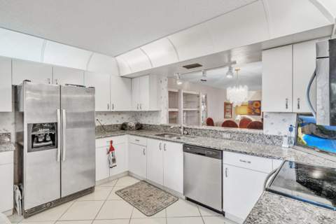 5585 Munsel Lane #102, Boynton Beach FL - photo 11 of 61