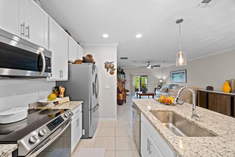 10912 SW Vasari Way, Port St. Lucie FL - photo 14 of 40