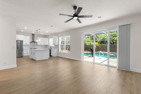 7686 Cedar Hurst Court, Lake Worth FL - photo 12 of 50