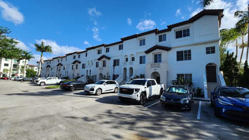 3 bedroom Townhouse at 12600 SW 50th Court #411, Boardwalk At Vizcaya Condo, Miramar — photo 4