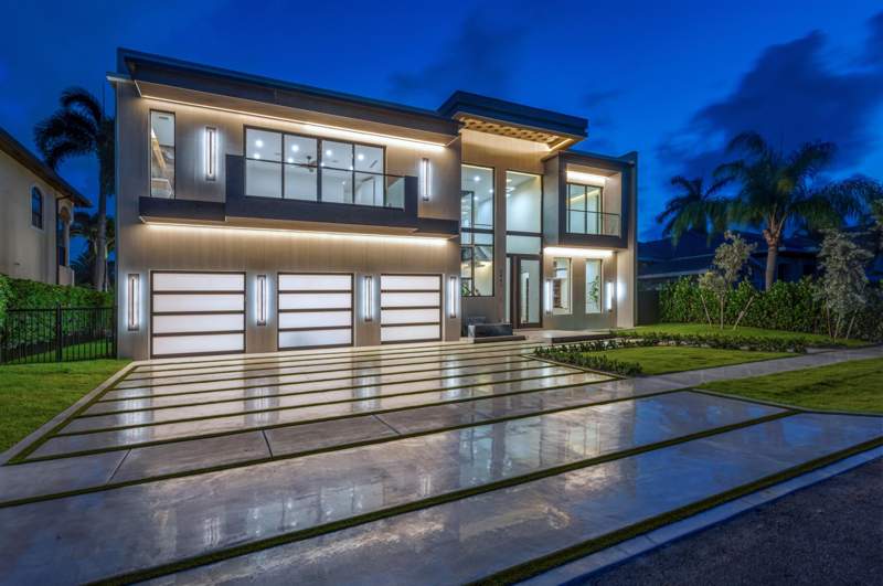 5 bedroom Single Family Residence at 2441 NE 48th Court, Coral Key Villas 2nd Sec, Lighthouse Point — photo 3
