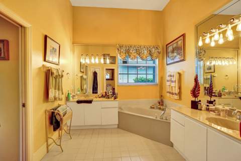 16413 NW 12th Street, Pembroke Pines FL - photo 13 of 35