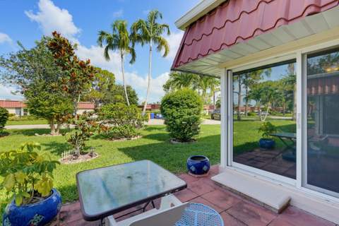 676 Laconia Circle #B, Lake Worth FL - photo 20 of 55