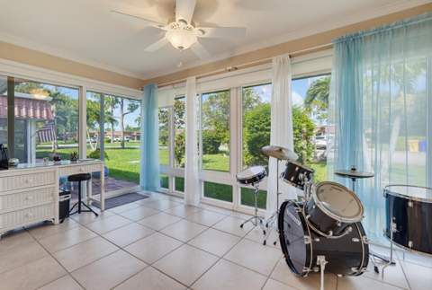 676 Laconia Circle #B, Lake Worth FL - photo 24 of 55