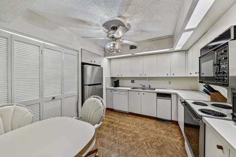 2818 N 46th Avenue #K387, Hollywood FL - photo 16 of 39