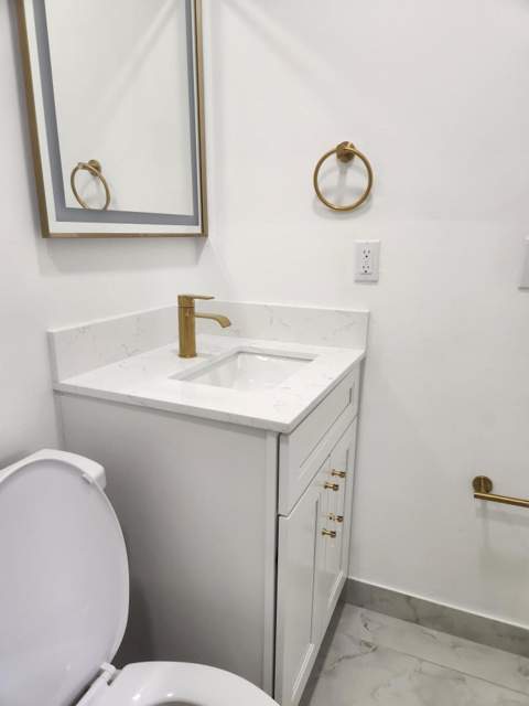 401 SE 1st Avenue, Pompano Beach FL - photo 9 of 36