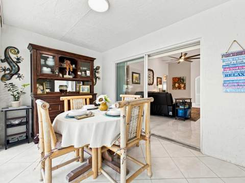 7960 Laina Lane #Unit 3, Boynton Beach FL - photo 18 of 49