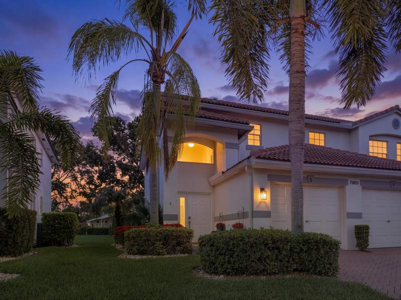 3 bedroom Condominium at 7960 Laina Lane #Unit 3, Grove Village Condo, Boynton Beach — photo 2