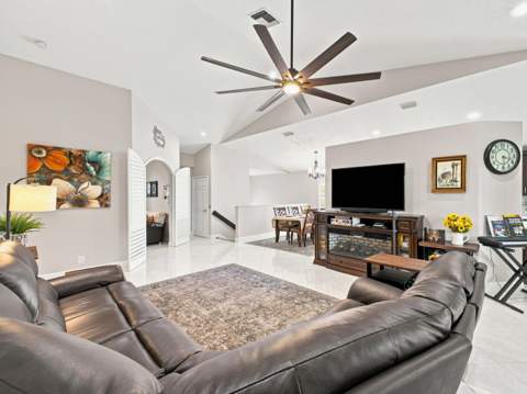 7960 Laina Lane #Unit 3, Boynton Beach FL - photo 8 of 49