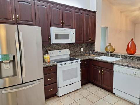 1747 Banyan Creek Court, Boynton Beach FL - photo 6 of 28