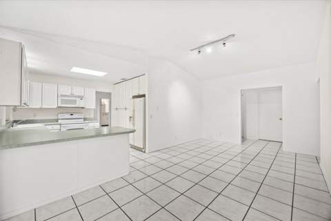 2550 SE Hemsing Street, FL - photo 13 of 45