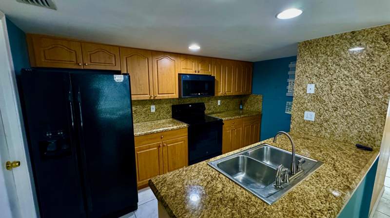 3 bedroom Single Family Residence at 5885 Rambler Rose Way, Victoria Woods 1, West Palm Beach — photo 2