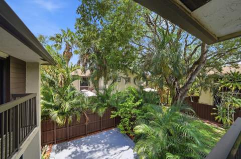 3349 Cocoplum Circle #33129, Coconut Creek FL - photo 24 of 44