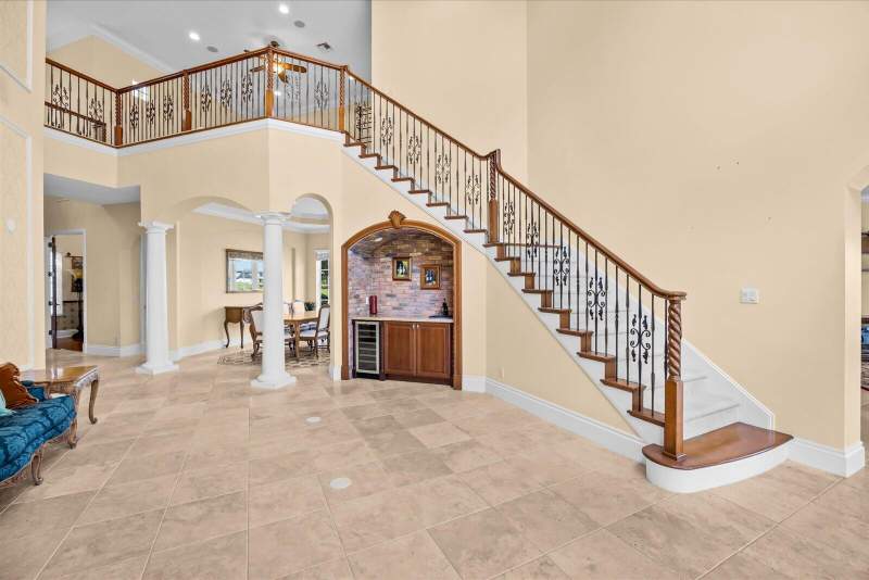 4 bedroom Single Family Residence at 143 SE Bella Strano, Tesoro Plat No 2, Port St. Lucie — photo 5