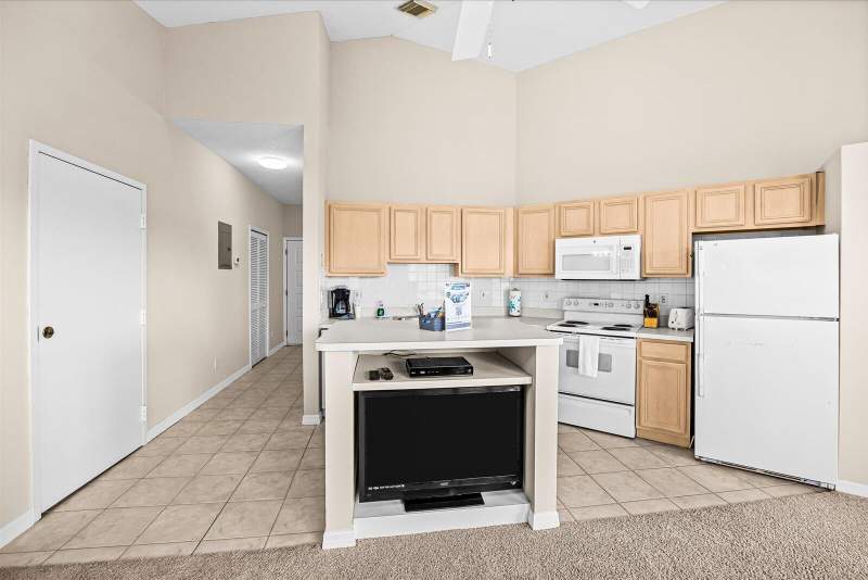 2 bedroom Villa at 9906 Perfect Drive, Golf Villas Condominium, Port St. Lucie — photo 5