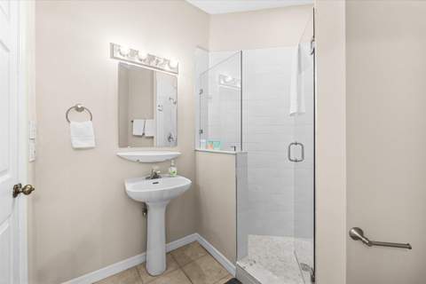 9906 Perfect Drive, Port St. Lucie FL - photo 13 of 40