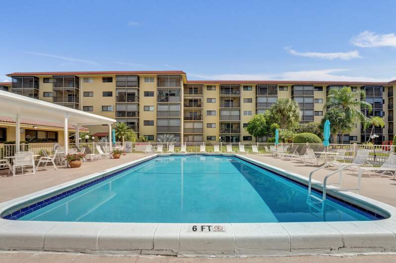 2 bedroom Condominium at 2601 NE 14th Street Causeway #231, Garden-Aire Village Condo, Pompano Beach — photo 4