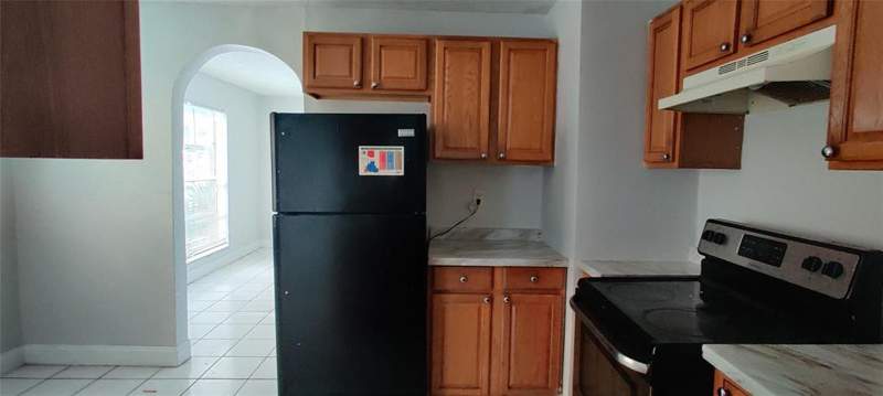 3 bedroom Single Family Residence at 611 NW 33rd Avenue, Browardale 1st Addition, Lauderhill — photo 5