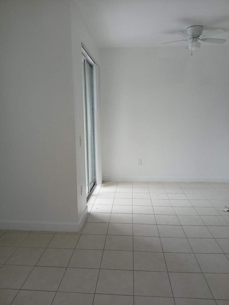 2 bedroom Condominium at 2127 Shoma Drive, Shoma Courtyards II At Royal Palm Condom, Royal Palm Beach — photo 5